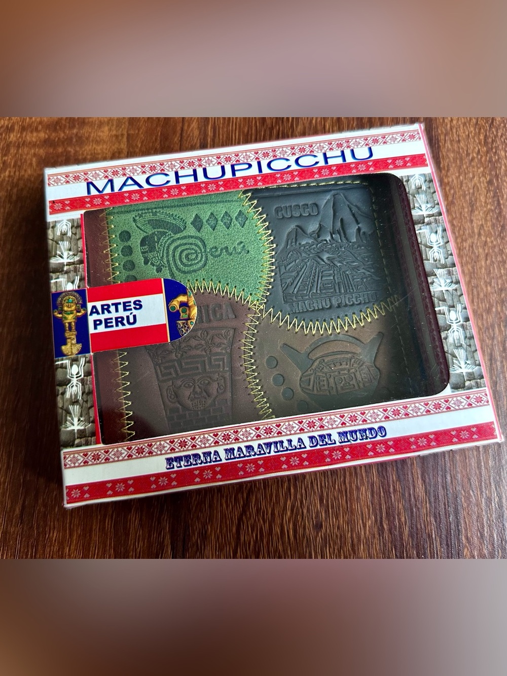 BNIB Handcrafted Peruvian Tooled
Leather Bifold Wallet - Cusco &
Machu Picchu.